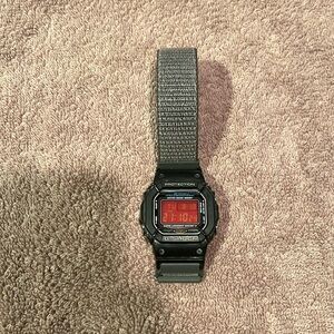 G Shock DW-5600E-1V